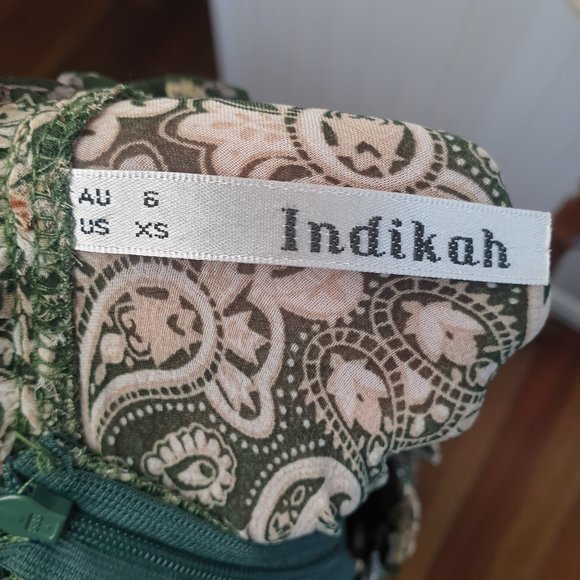 Indikah | Size 6 | Long Sheer Sleeve Relaxed Short Dress w Elastic Waist Lined - Picture 9 of 10